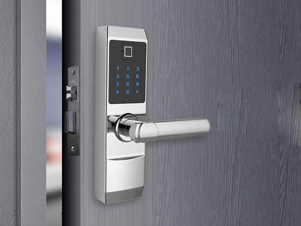 让胡路24小时上门开锁公司